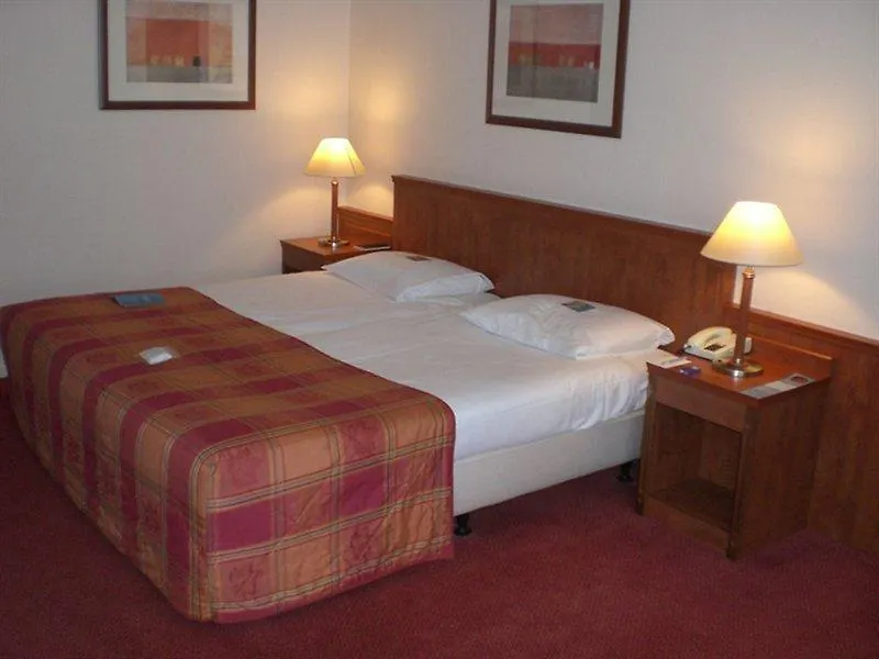 Nh Amsterdam Schiphol Airport Hotel Hoofddorp Hollandia