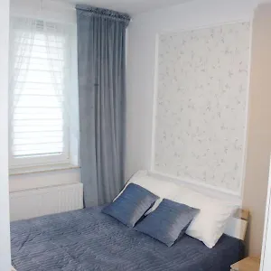 https://apartament-bursztynek.kolobrzeghotels.com