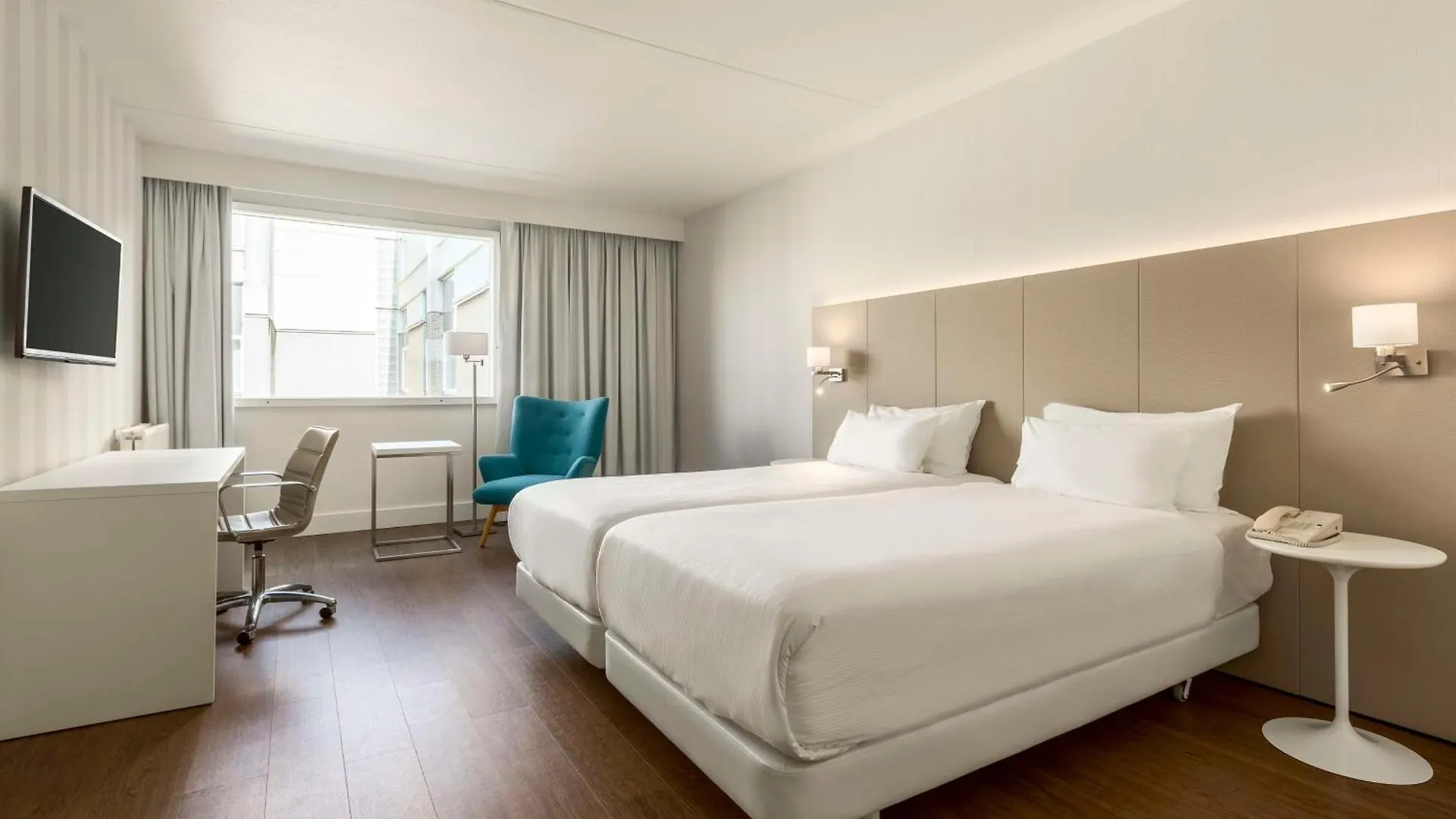 Nh Amsterdam Schiphol Airport Hotel Hoofddorp Países Baixos